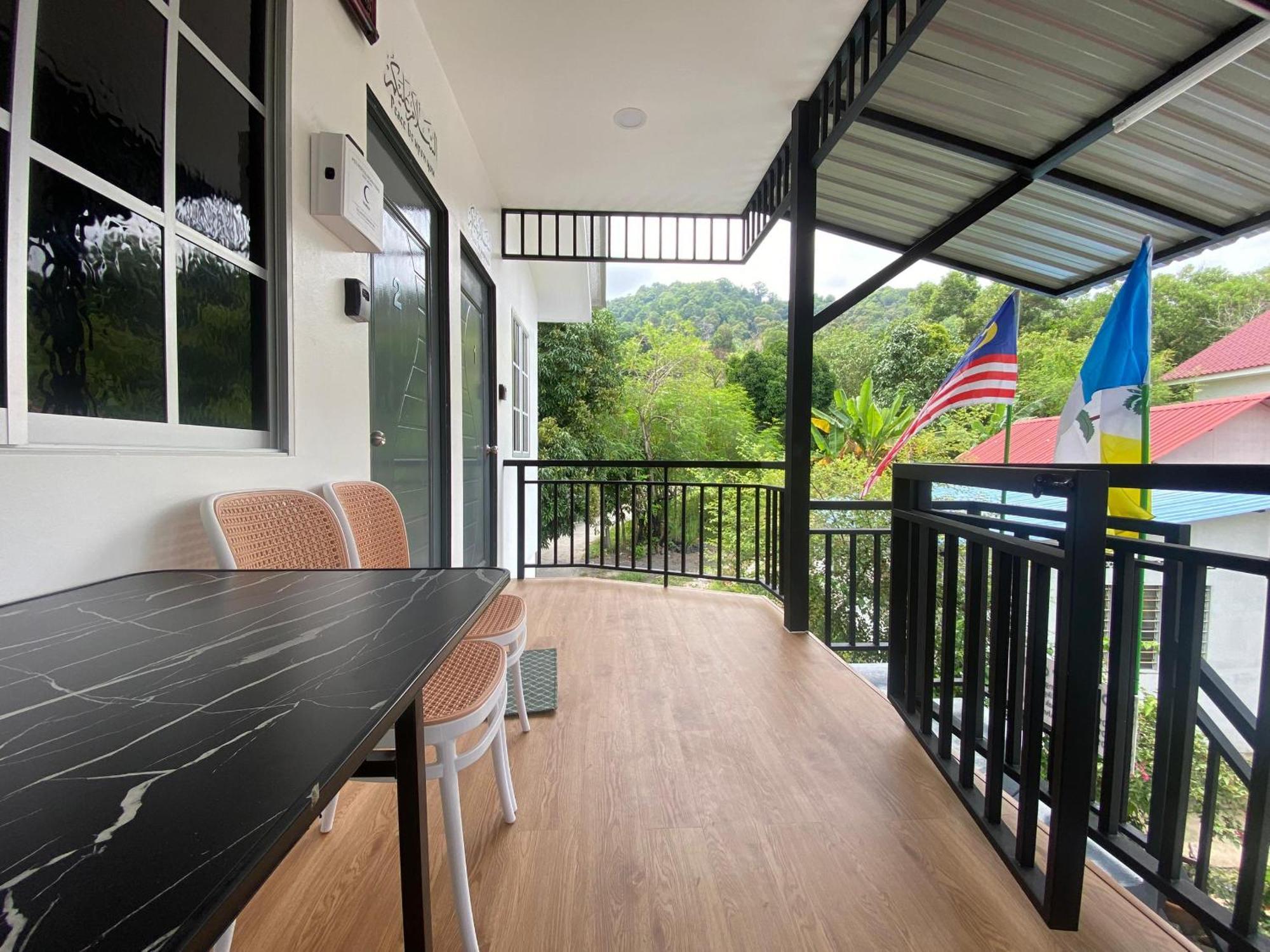 Roomstay Cikgu Mie Bayan Lepas Exterior foto
